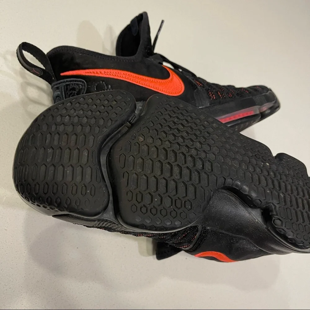 KD 9 'AUNT PEARL' Men’s Sneakers 10.5 - Picture 5 of 6